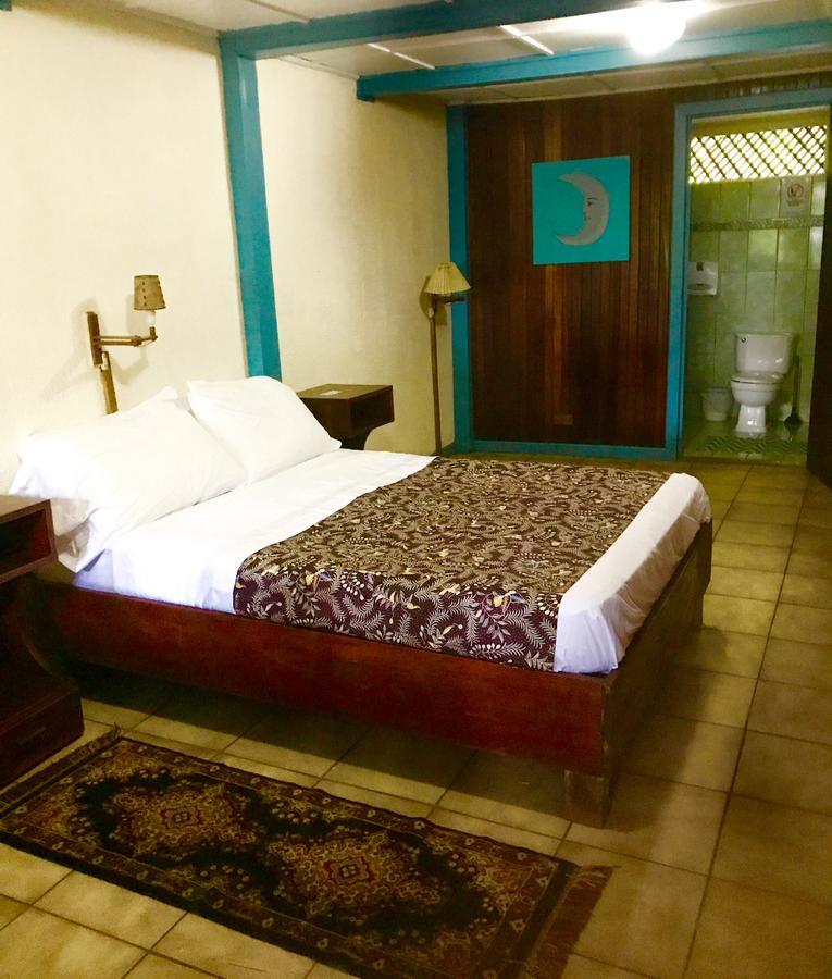 Lapalapa Beachfront Hotel Puerto Viejo de Talamanca Ngoại thất bức ảnh