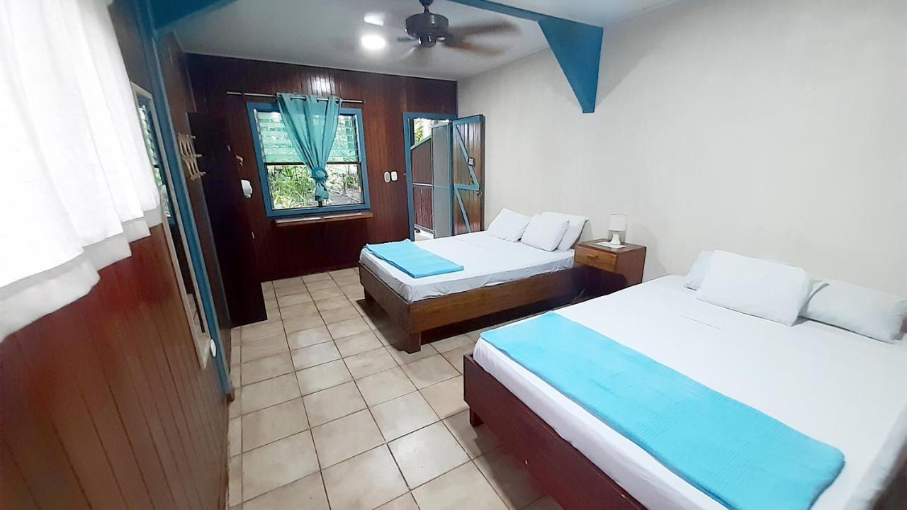 Lapalapa Beachfront Hotel Puerto Viejo de Talamanca Ngoại thất bức ảnh
