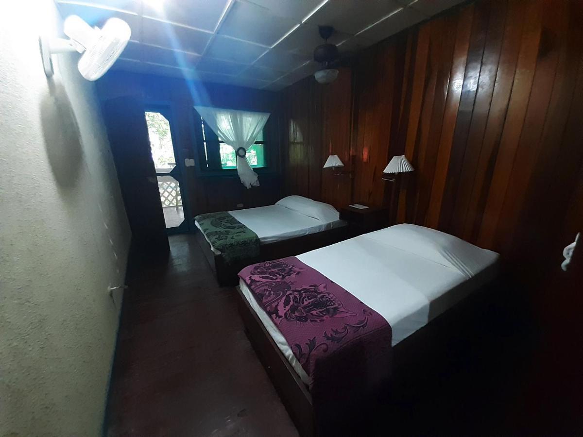 Lapalapa Beachfront Hotel Puerto Viejo de Talamanca Ngoại thất bức ảnh