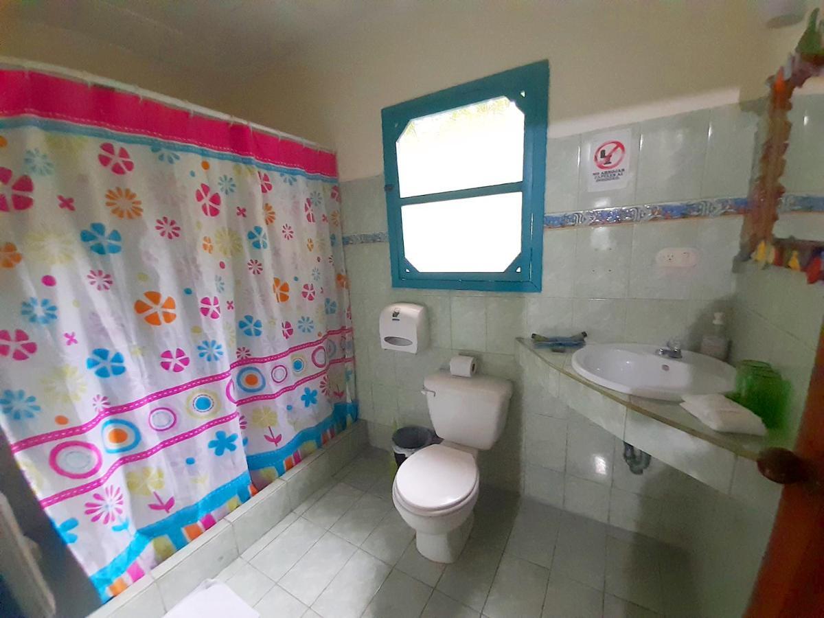 Lapalapa Beachfront Hotel Puerto Viejo de Talamanca Ngoại thất bức ảnh